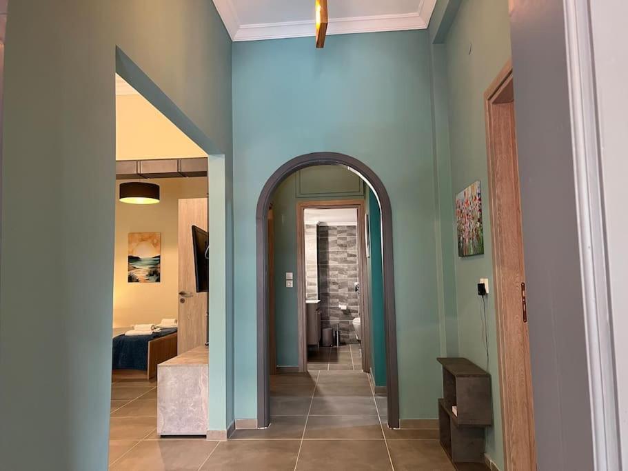 Spacious And Beautiful House Piraeus Bagian luar foto