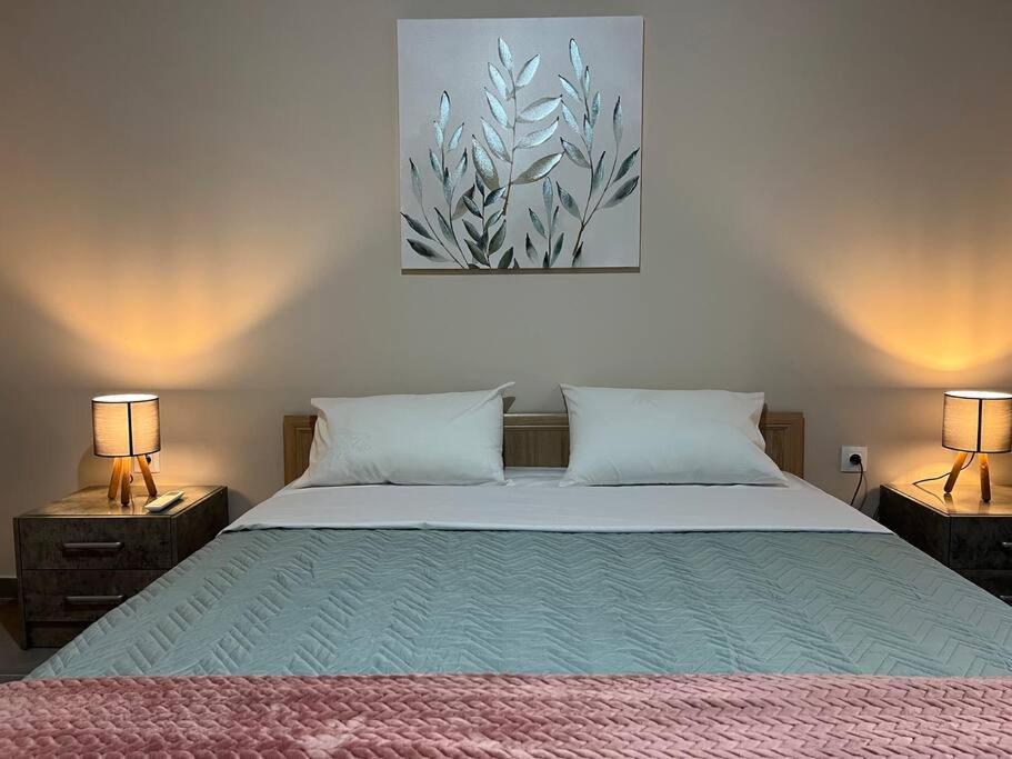 Spacious And Beautiful House Piraeus Bagian luar foto